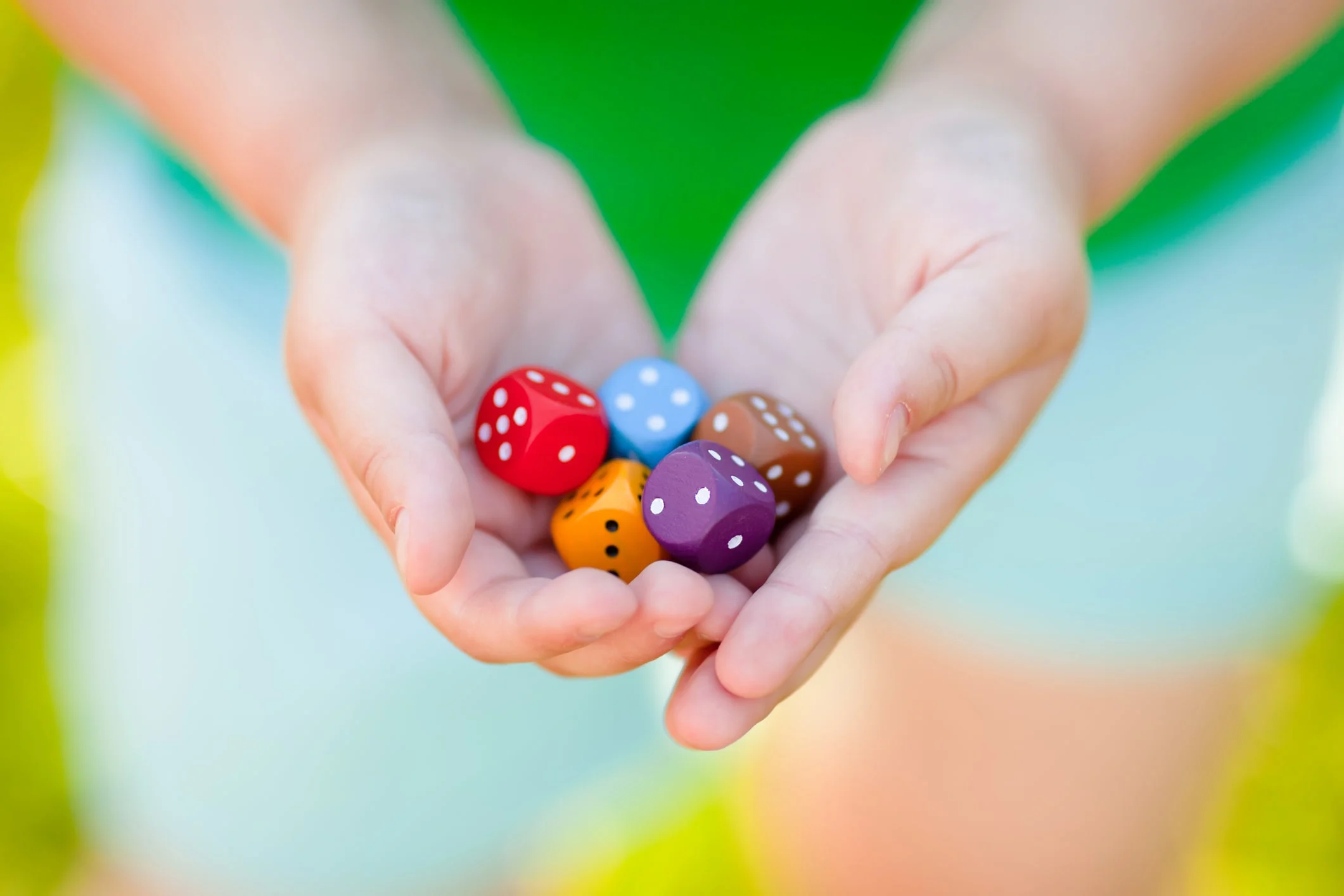 Multiplication Games With Dice