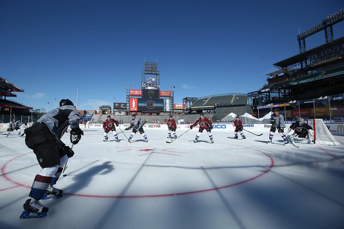 Charlotte Outdoor Hockey Game