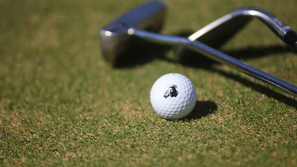 Low Tide Golf Game