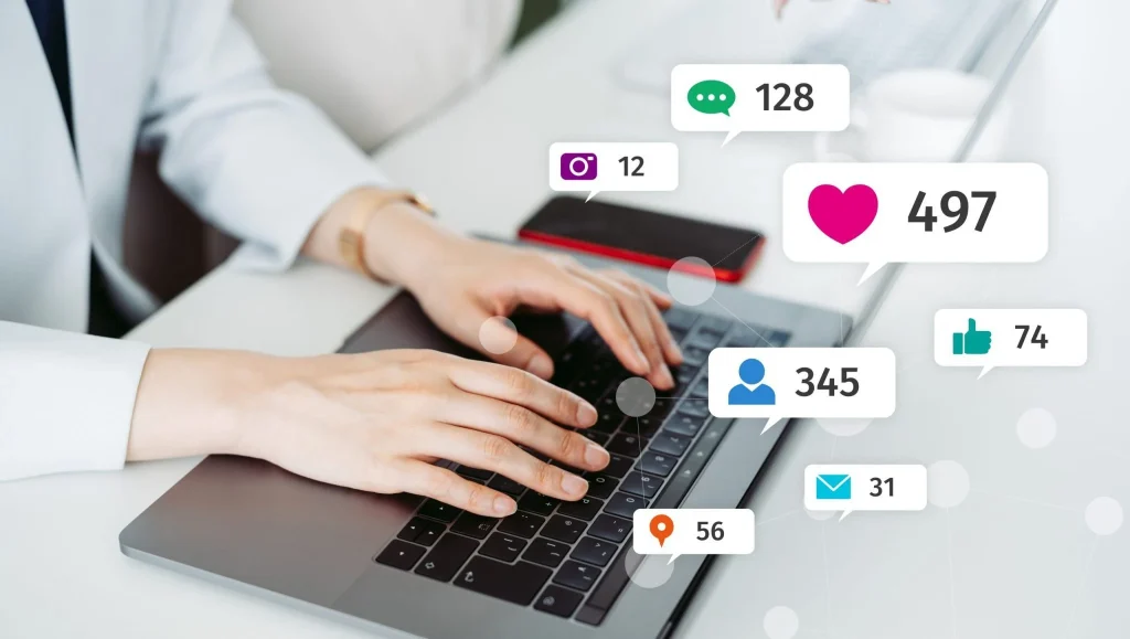 Master Social media