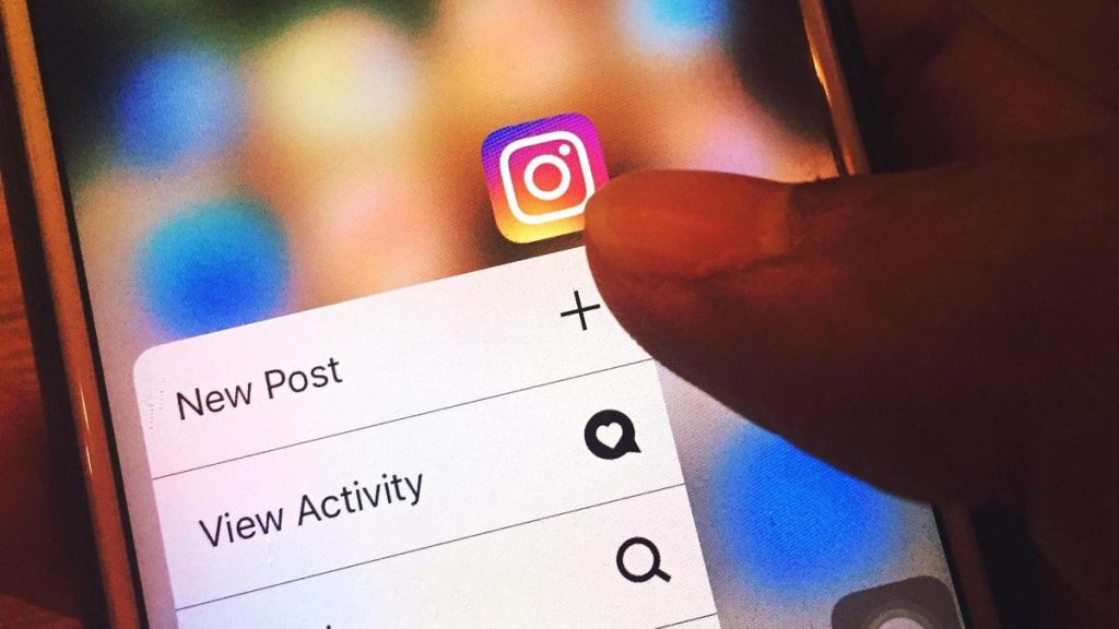 Adding Music To Post Instagram